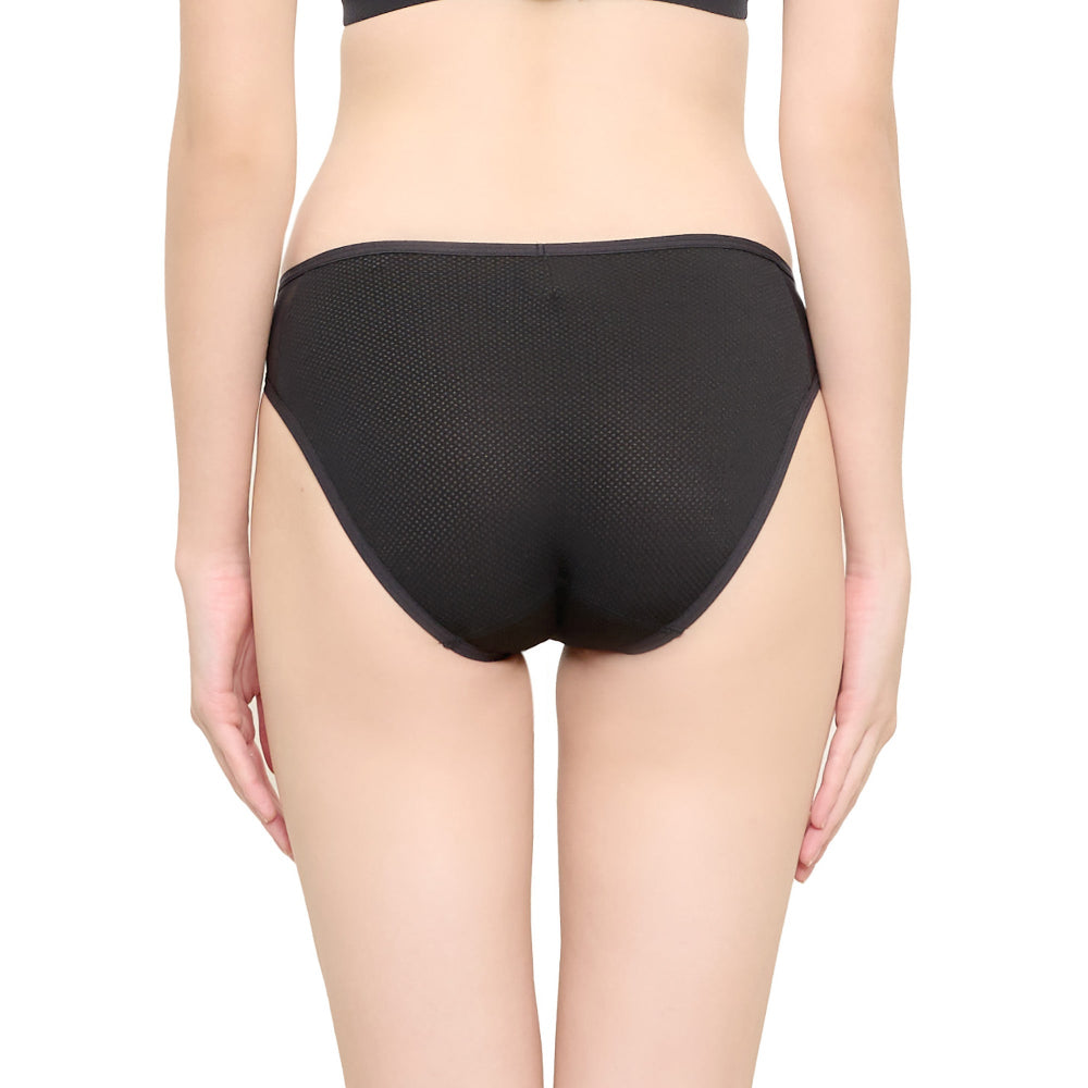 Wacoal Cool Bikini Panty กางเกงใน รุ่น MU5P66 สีดำ (BL)