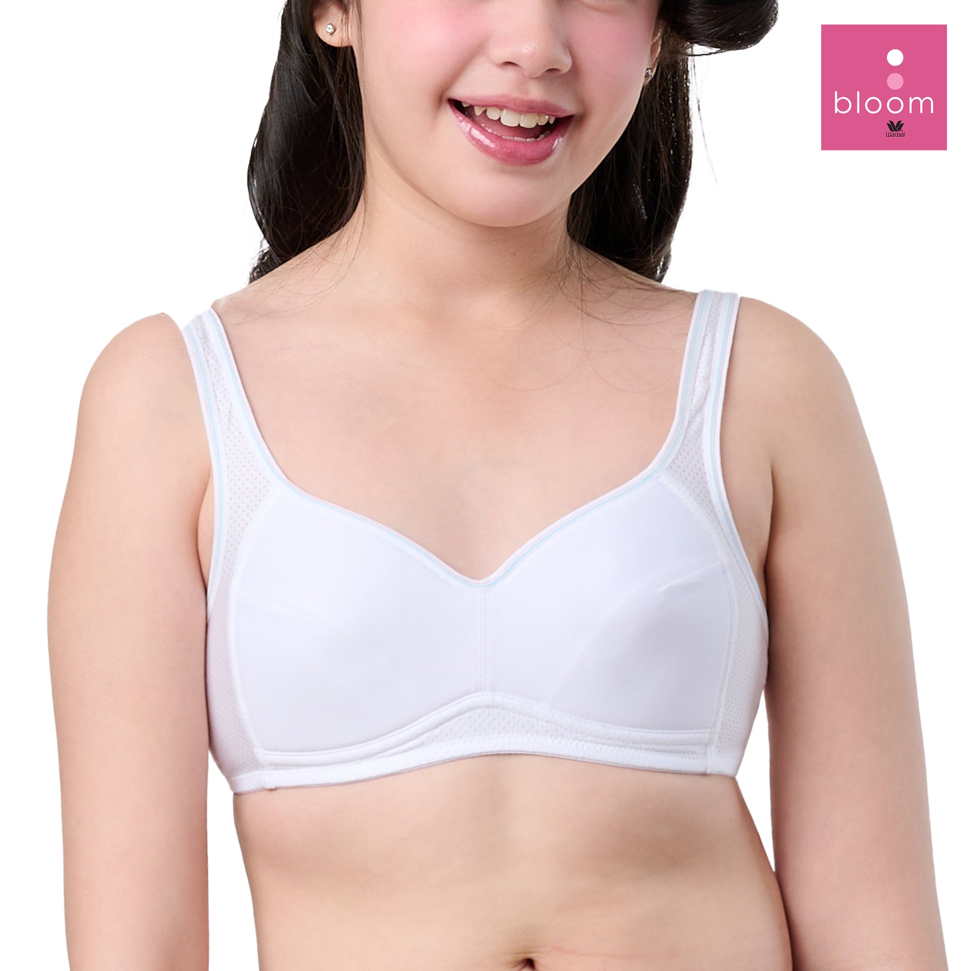 Wacoal Bloom Step 3 ชุดชั้นในสำหรับเด็ก ไม่มีโครง แบบสปอร์ต รุ่น WB1Y03 สีขาว (WH)