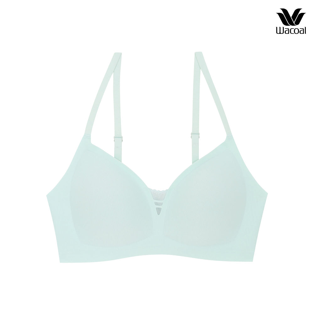 Wacoal ชุดชั้นเนียน บราไร้โครง Smart size ผ้าร่องแต่งลูกไม้ เซท 2 ชิ้น รุ่น WB3238 สีเบจ-เขียว (BM)