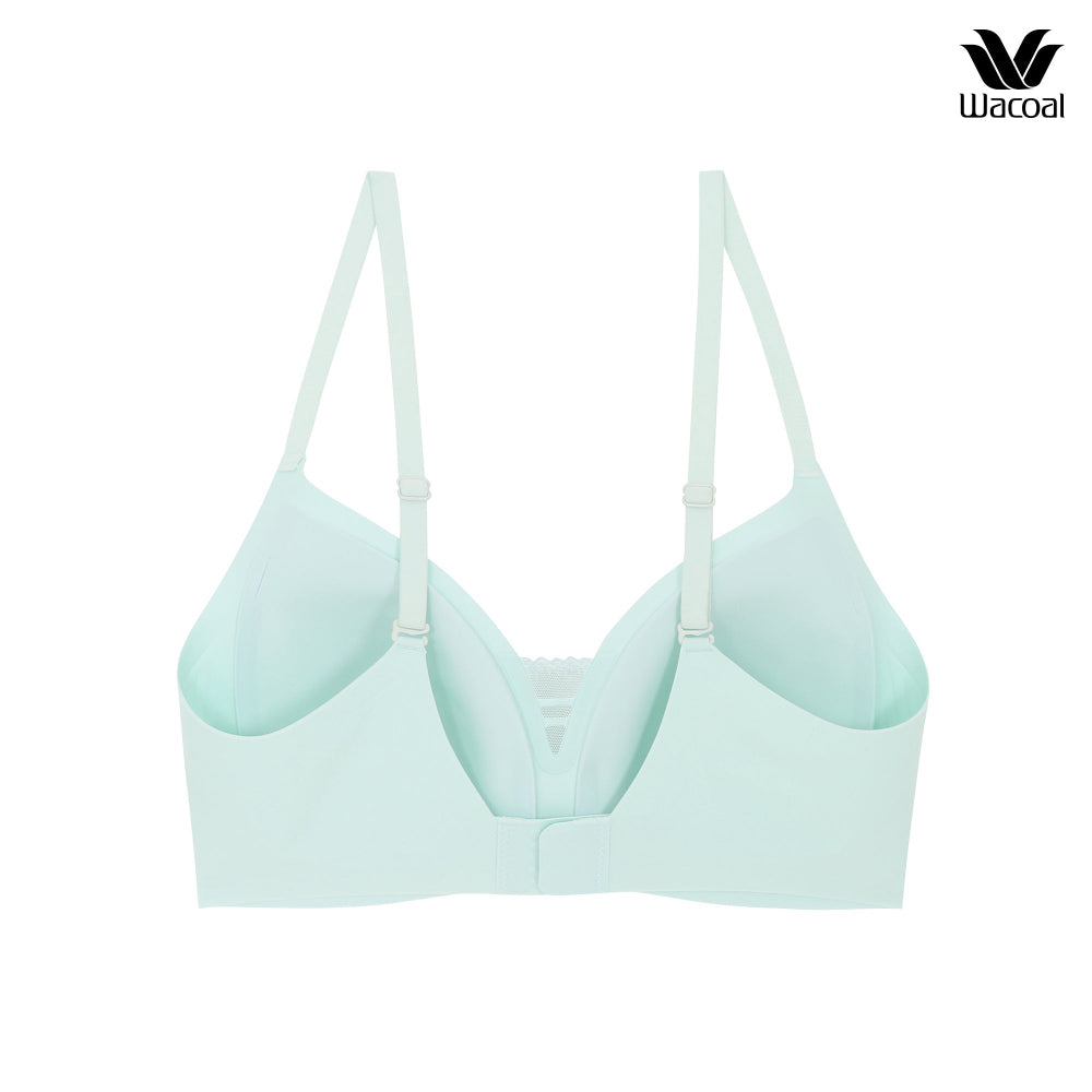Wacoal บราไร้โครง Smart size ผ้าร่องแต่งลูกไม้ รุ่น WB3Y38 สีเขียว (ME)