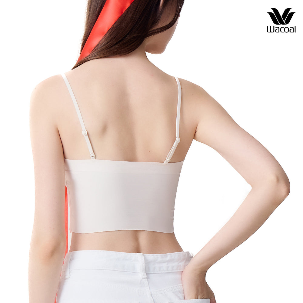 Wacoal Lingerie บราสวมหัวตกแต่งลูกไม้ รุ่น WH4A11 สีเบจ (BE)