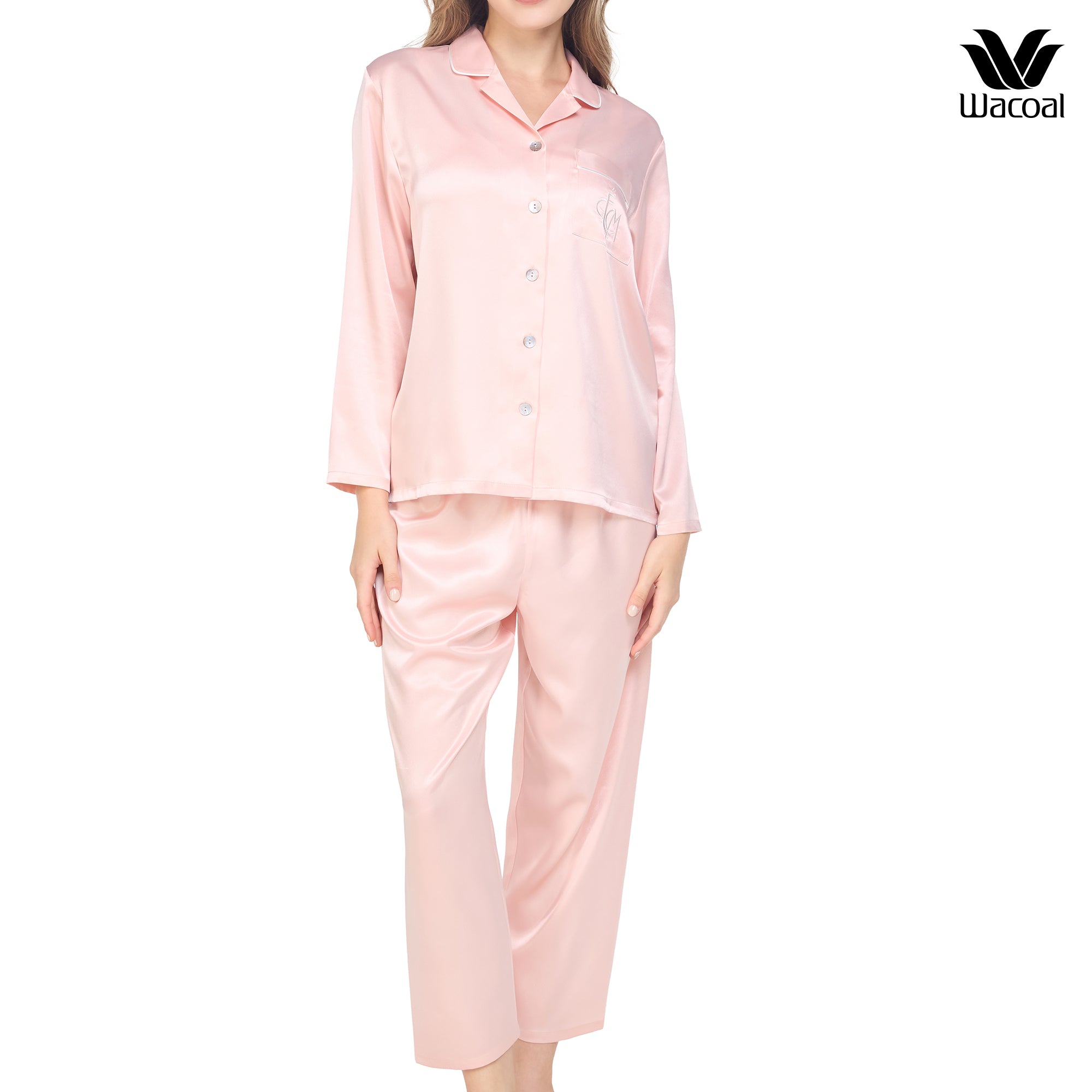 Wacoal Sleep Wear ชุดนอนผ้า Satin Set แขนยาว ขายาว รุ่น WN7E19 สีชมพูอ่อน (LC)