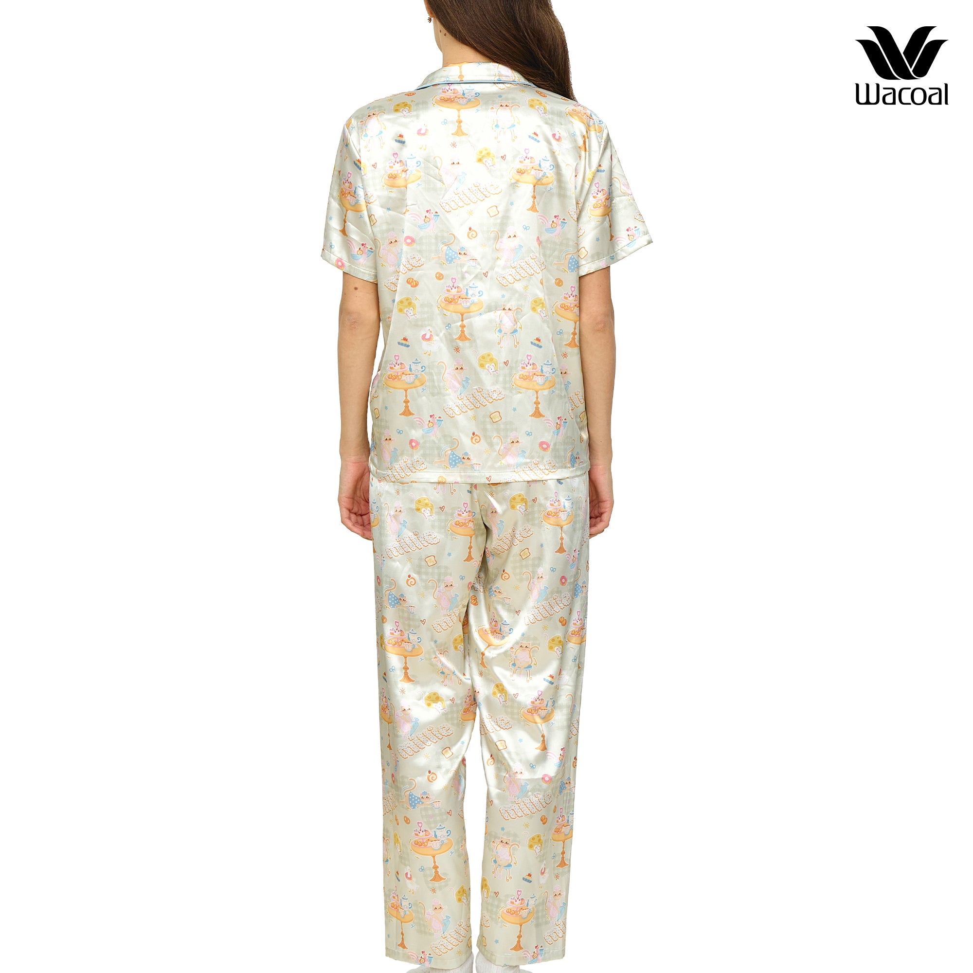 Wacoal CAFE’ CATION ชุดนอนกันโป๊ แขนสั้น ขายาว ผ้า Satin รุ่น WN7V25 สีเขียว (GR)