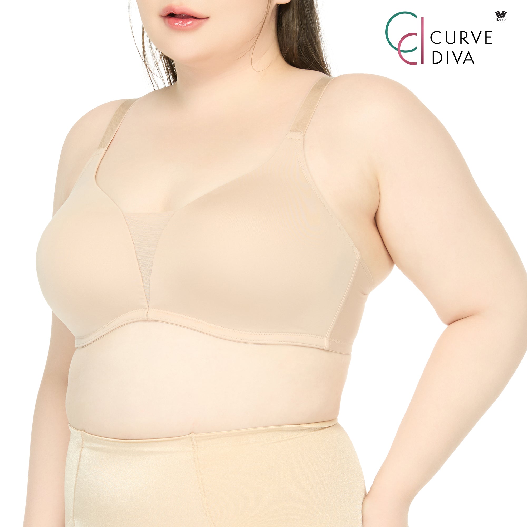 Wacoal Curve Diva บราไร้โครงเก็บกระชับ สาวพลัสไซซ์ รุ่น WQ1539 สีเบจ (BE)