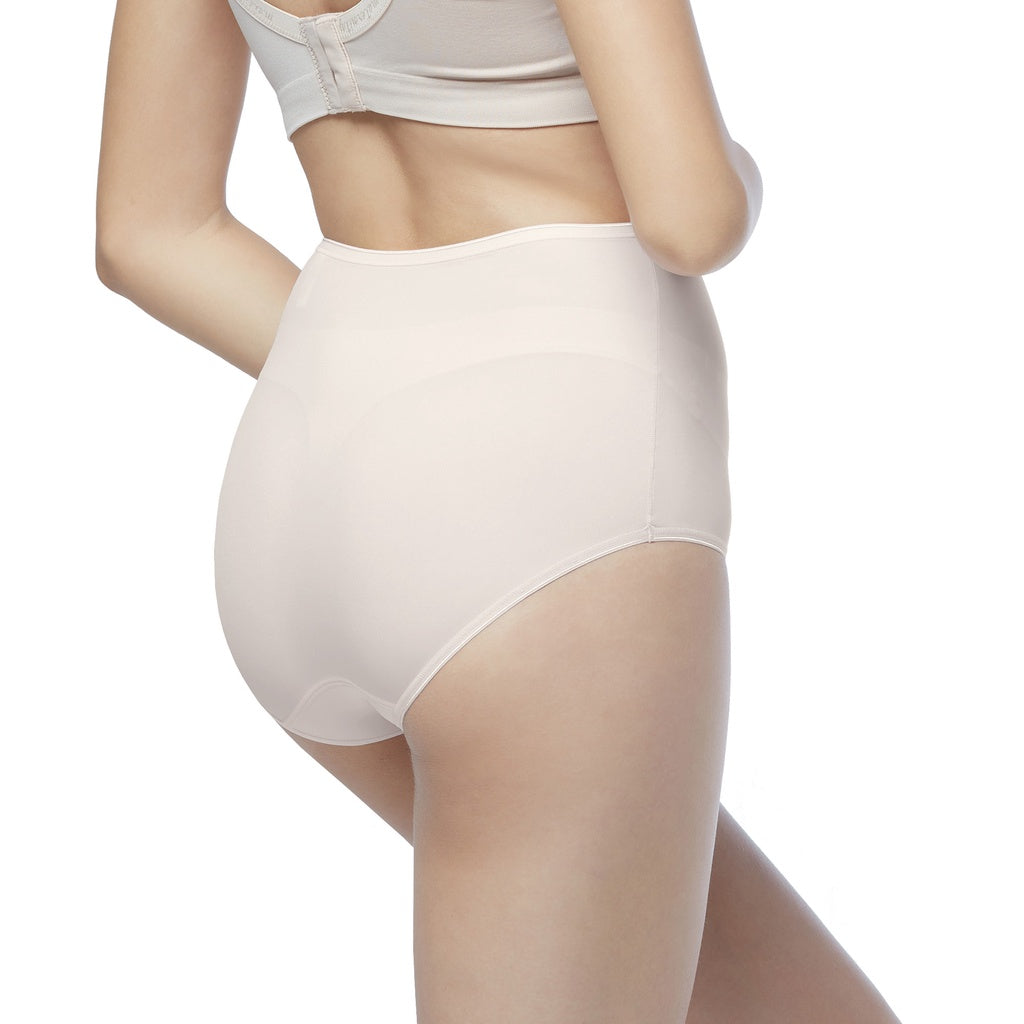 Wacoal Maternity Panty กางเกงในรูปแบบเต็มตัวสำหรับคุณแม่ตั้งครรภ์โดยเฉพาะ รุ่น WM6176 สีเบจ (BE)
