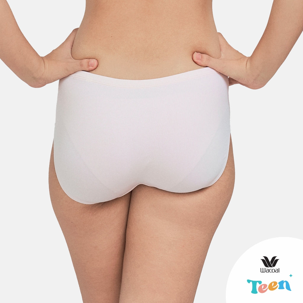 Wacoal Teen ชุดชั้นในสำหรับวัยใส บราไร้โครง รูปแบบเกาะอก รุ่น WBT109 (เข้าคู่ MUT108 ) สีเนื้อ (NN)