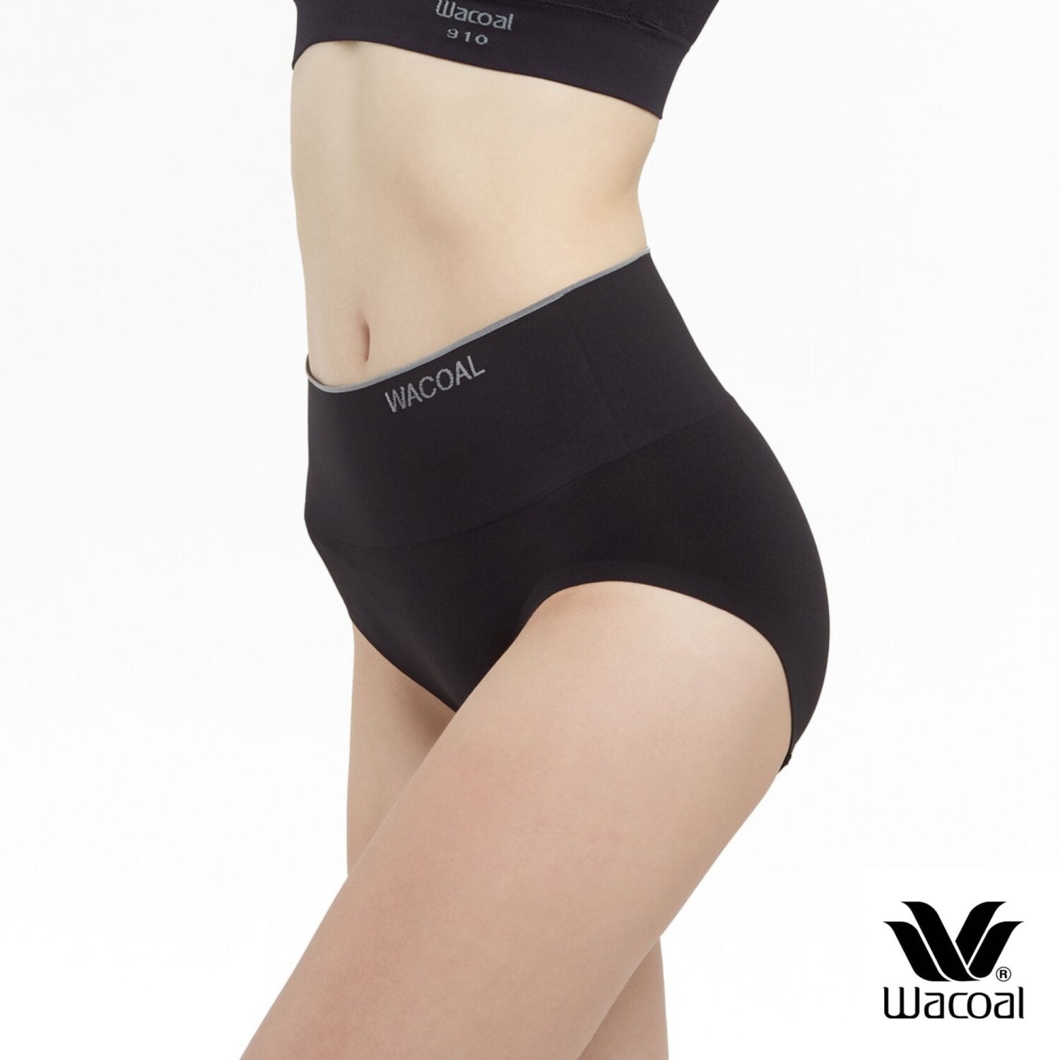 Wacoal H-fit secret support กางเกงในกระชับหน้าท้อง ไร้ตะเข็บ รูปแบบเต็มตัว Set 3 ชิ้น รุ่น WU4T98 คละสี (สีดำ-สีเบจ-สีโอวัลติน)
