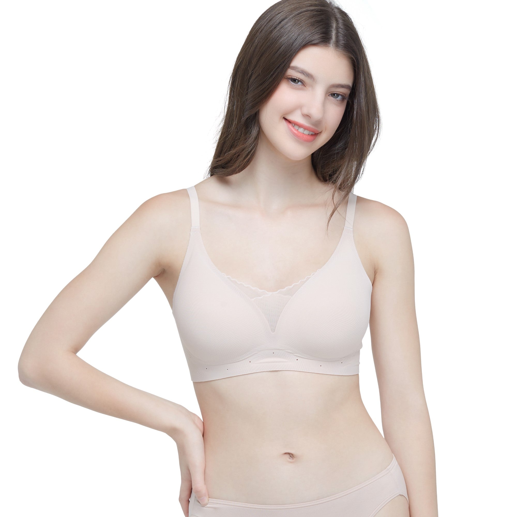Wacoal ชุดชั้นเนียน บราไร้โครง Smart Size เสริมฟองน้ำ รุ่น WB3Y32 สีเบจ (BE)