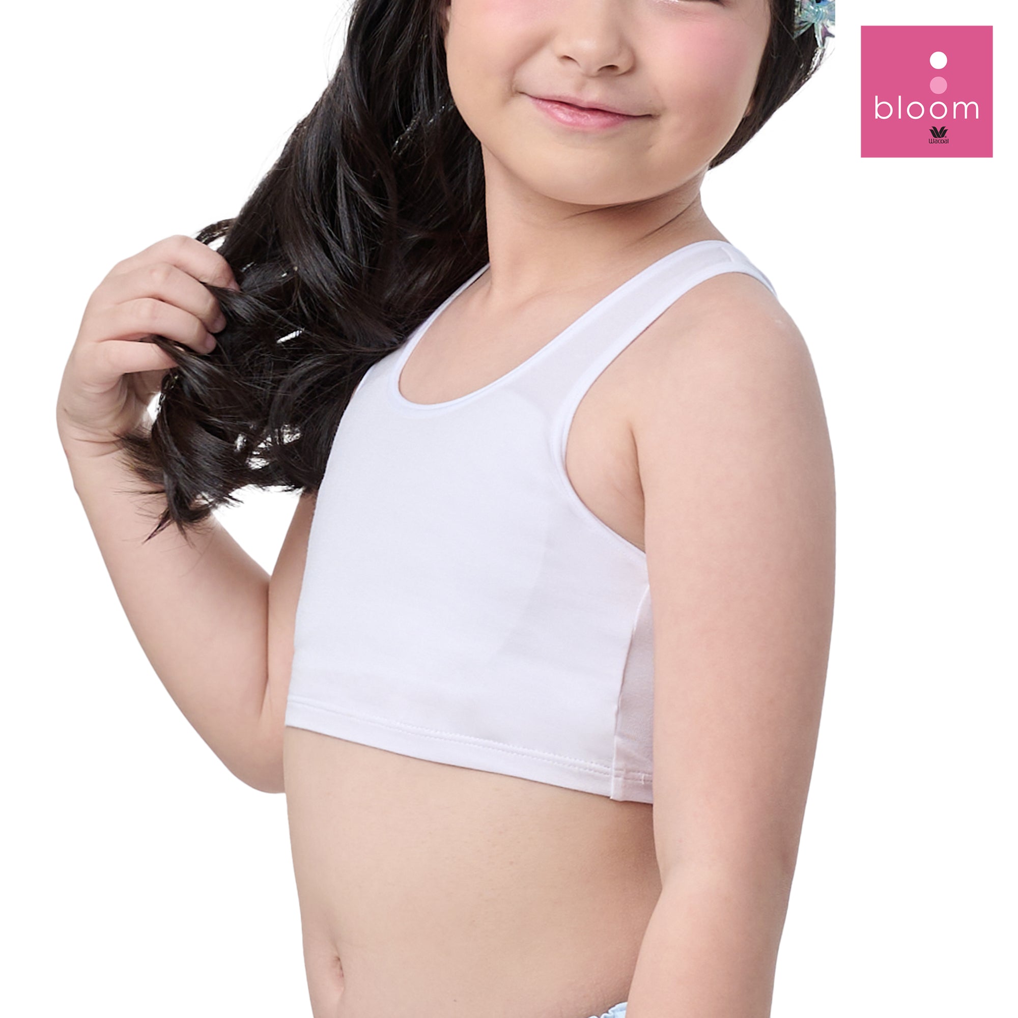 Wacoal Bloom Step 1 ชุดชั้นในสำหรับเด็ก เสื้อกล้ามครึ่งตัวแบบเรียบ รุ่น WH6K23 สีขาว (WH)