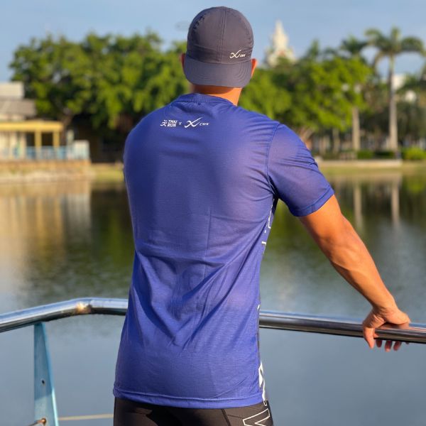 CW-X Outerwear Unisex เสื้อวื่ง Airflow Ultra Light รุ่น IC6294 สีน้ำเงิน (BU)